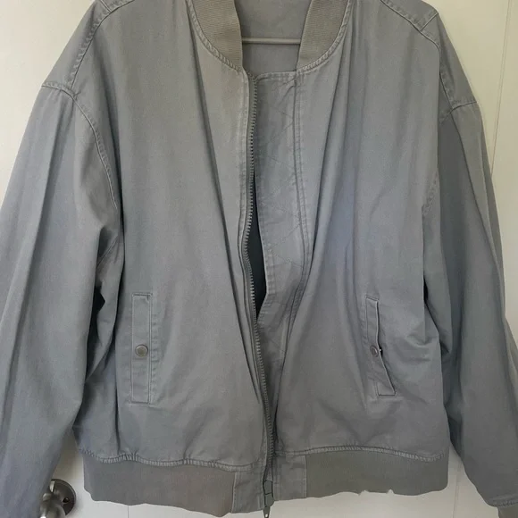 C2H4 LA fashion brand Men's Gray Bomber Jacket - Picture 5 of 5